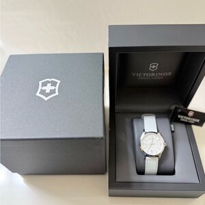 Victorinox Swiss Army Women’s Watch